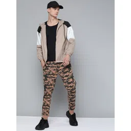 Alcis Men Brown & Black Camouflage Print Joggers-picture-10