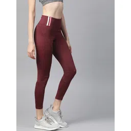 Alcis Women Burgundy Solid Cropped Tights-picture-37