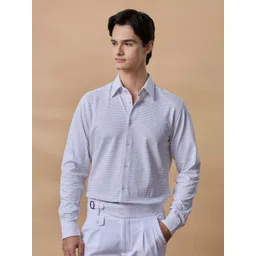 Aldeno Men Standard Fit Horizontal Striped Spread Collar Cotton Casual Shirt-picture-33