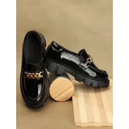 Alishtezia Women PU Loafers-picture-31