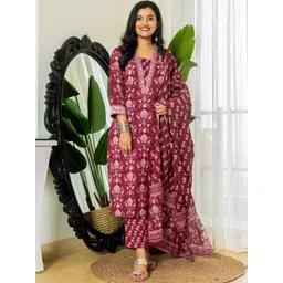 all about you Women Floral Printed Regular Kurta with Trousers & With Dupatta-picture-33