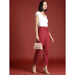 All About You Formals Women High-Rise Pleated Cropped Trousers-picture-26