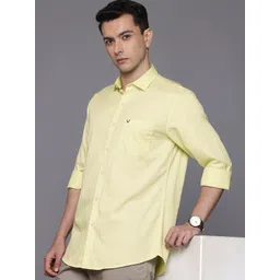 Allen Solly Classic Fit Micro Ditsy Printed Pure Cotton Casual Shirt-picture-40