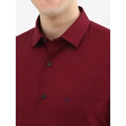 Allen Solly Maroon Cotton Slim fit Solid Shirts image 4