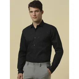 Allen Solly Men Slim Fit Spread Collar Geometric Printed Cotton Formal Shirt image 4