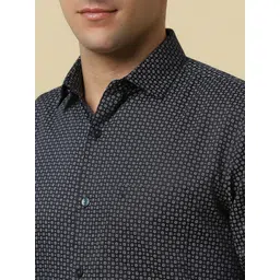 Allen Solly Men Spread Collar Geometric Printed Cotton Slim Fit Formal Shirt image 4