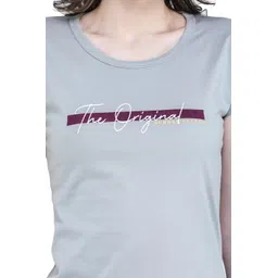 allure blue Women TOP & Capri Night Suit Set image 4