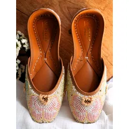 Amaryllis for her Women Mojaris Flats-picture-32