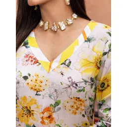 Ambraee Floral Printed V-Neck Kurta With Trouser image 4