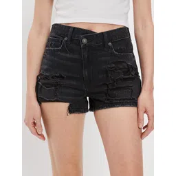 AMERICAN EAGLE OUTFITTERS Women Mid-Rise Denim Shorts image 4
