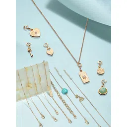 AMI Set Of 16 Gold-Toned Jewellery Set-picture-12