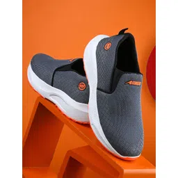 AMICO Men Round Toe Slip-On Sneakers-picture-51