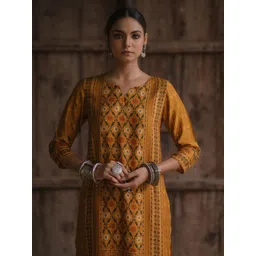 anayna Women Ethnic Motifs Printed Regular Sequinned Kurta with Trousers-picture-38