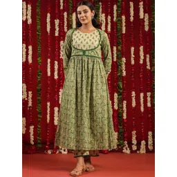 anayna Women Floral Printed Angrakha Pure Cotton Kurta with Trousers-image-32
