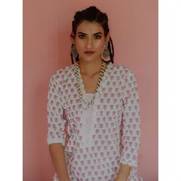 anayna Women White & Pink Printed Kurta with Palazzos-picture-24
