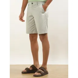 Andamen Green Cotton Regular Fit Shorts-picture-13