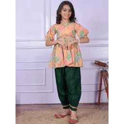 Anneca Girls Printed Tiered Pure Cotton Kurta with Harem Pants-picture-52