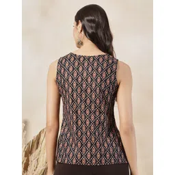 Anouk Black Geometric Printed Pure Cotton Top image 5
