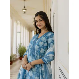 Anouk Blue Floral Embroidered Thread Work Pure Cotton A-Line Kurta With Pyjamas & Dupatta-picture-16