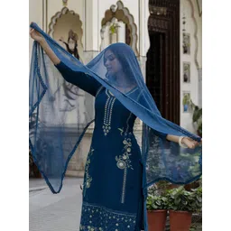Anouk Blue Floral Embroidered V-Neck Cotton Silk Straight Kurta With Trouser & Dupatta-picture-25