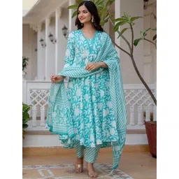 Anouk Blue Floral Printed V-Neck Aari Work Flared Pure Cotton Anarkali Kurta Set-picture-38
