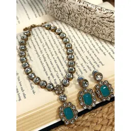 Anouk Copper-Plated Kundan Stones Studded Necklace And Earrings-picture-39