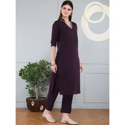 Anouk Cotton Fabric Hand Work V-neck Burgundy Co-ord Set-picture-25