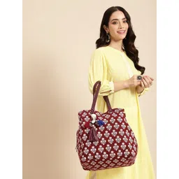 Anouk Floral Printed Handheld Bag-picture-17