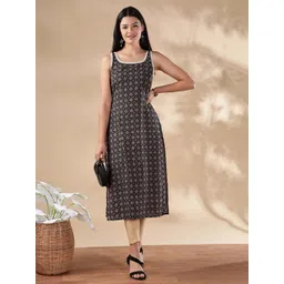 Anouk Floral Printed Round Neck Sleeveless Straight Cotton Kurta-picture-19