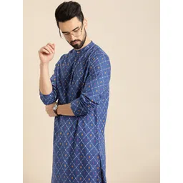 Anouk Men Blue & White Geometric Printed Kurta-picture-27