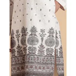 Anouk Men Geometric Embroidered Gotta Patti Kurta image 4