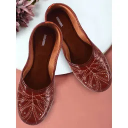Anouk Women Brown Embellished Mojaris With Embroidered Flats-picture-22