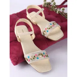 Anouk Women Embellished Ethnic Open Toe Flats-picture-29