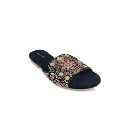 Anouk Women Embellished Ethnic Open Toe Flats with Embroidered-picture-18