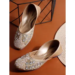 Anouk Women Embellished Mojaris Flats-picture-34