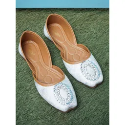 Anouk Women Embellished Mojaris Flats image 1