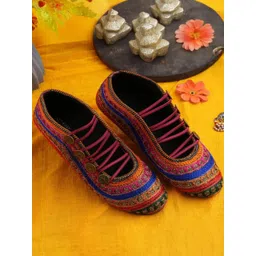 Anouk Women Embroidered Ethnic Round Toe Lace-Ups Fabric Ethnic Mojaris-picture-25