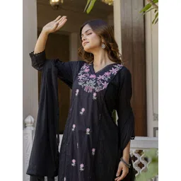 Anouk Women Embroidered Regular Phulkari Pure Cotton Kurta with Pyjamas & With Dupatta-picture-14