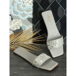 Anouk Women Ethnic Embellished Open Toe Flats-picture-13