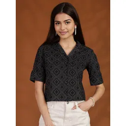 Anouk Women Geometric Printed Lapel Collar Cotton Crop Top-picture-10