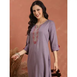 Anouk Women V-Neck Floral Embroidered Kurta-picture-29