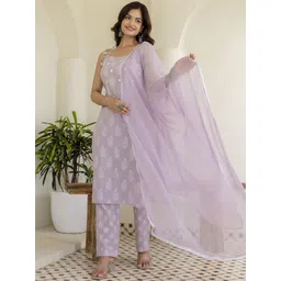 anouk rustic Anouk Women Floral Printed Cotton Kurta with Pyjama & Dupatta-picture-22