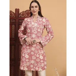 Anouk Rustic Floral Printed V-Neck Long Bell Sleeves Straight Kurta-picture-20