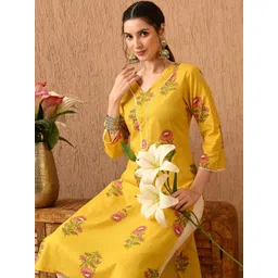 Anouk Rustic Floral Printed V-Neck Regular Sleeves Pure Cotton Kurta With Palazzos-picture-22