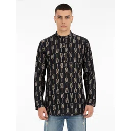 Anouk Rustic Geometric Printed Band Collar Straight Kurta-picture-10