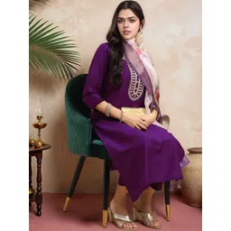 Anouk Rustic Women Floral Embroidered Regular Thread Work Kurta with Trousers & With Dupatta-picture-20