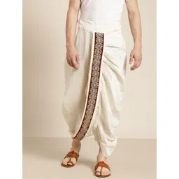Anug by SOJANYA Men Cream-Colour & Maroon Solid Sequin Velvet Finish Border Stitched Dhoti-picture-40
