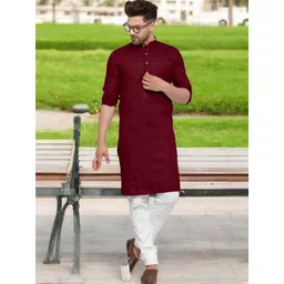 ANUJ FASHION Men Maroon Mandarin Collar Straight Kurta image 1