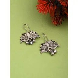 Anvik Contemporary Drop Earrings-picture-11