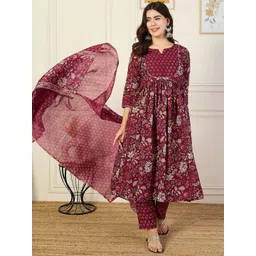 ARADHNA Floral Printed Notch Neck Gotta Patti Anarkali Kurta With Trousers & Dupatta-picture-30